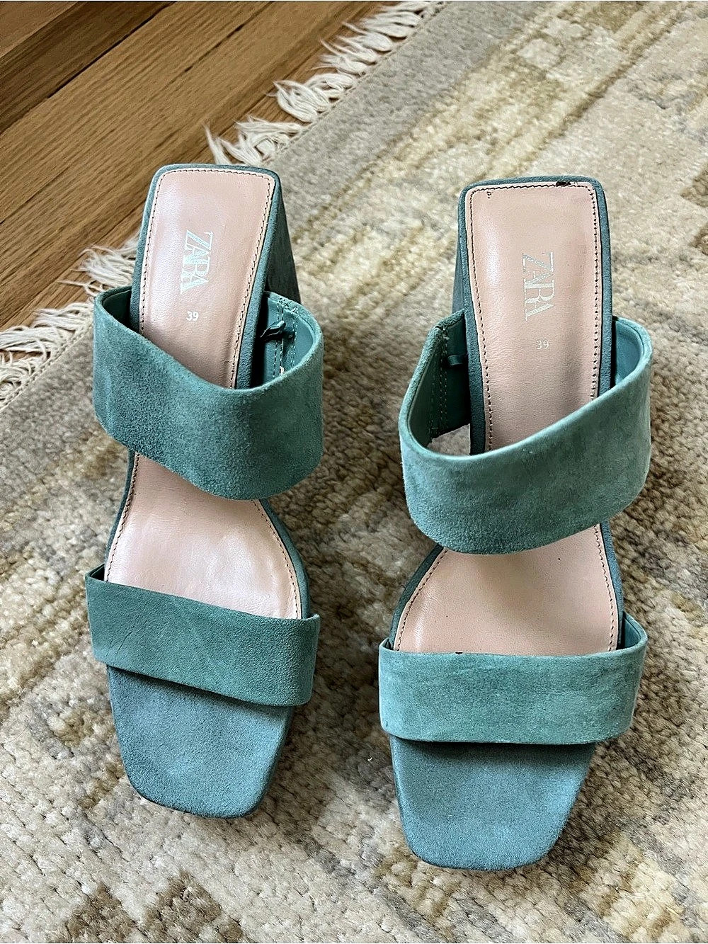 Zara mint green/blue Suede Block Heel Sandals US 9
